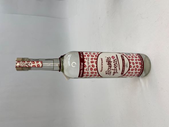 MEZCAL (A LOS CUANTOS BESOS) 750ML
