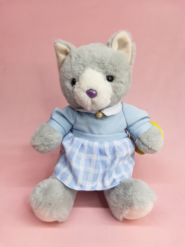 GATITO GRIS VESTIDO AZUL