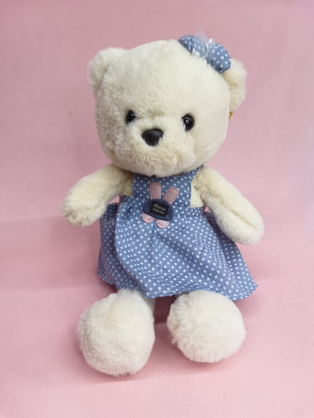 OSO BEIGE VESTIDO AZUL